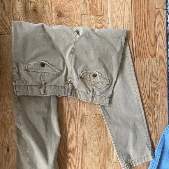 Men’s American eagle tan pants - Picture 2 of 2